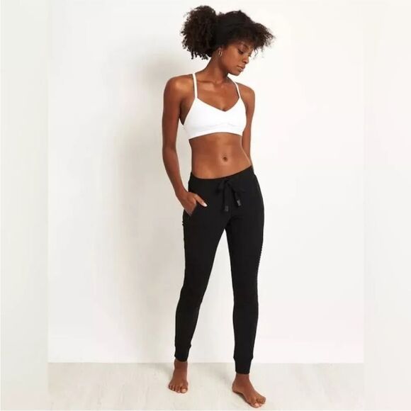 Alo Yoga Urban Moto Jogger Sweatpants in Black S - Picture 1 of 13